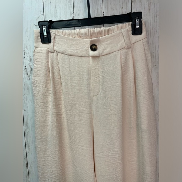 Faith and Joy, Cream Color Two piece- Shirt and pants Size Petite Small - Picture 11 of 16